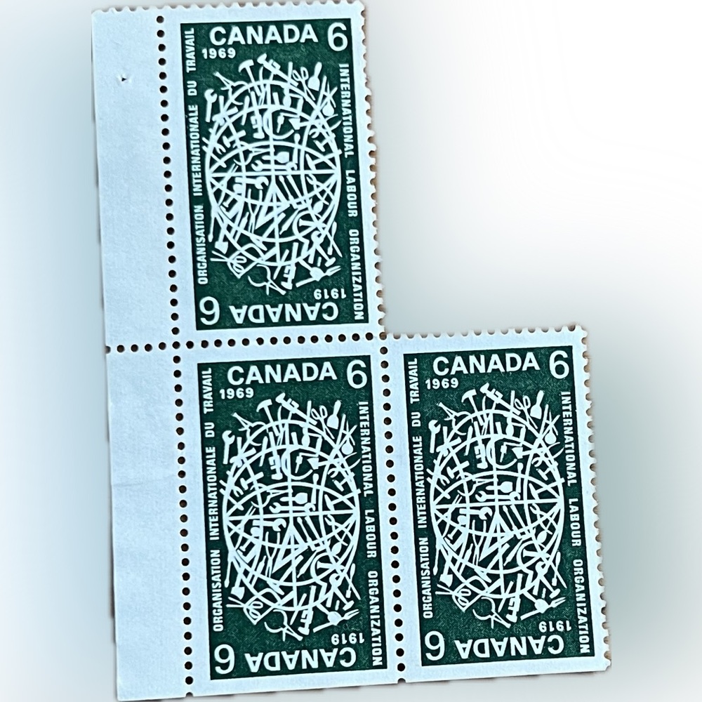 🎈8/$20 - #493 CANADA 1969 “Globe & Tools” 6¢ 3-Stamp Block.